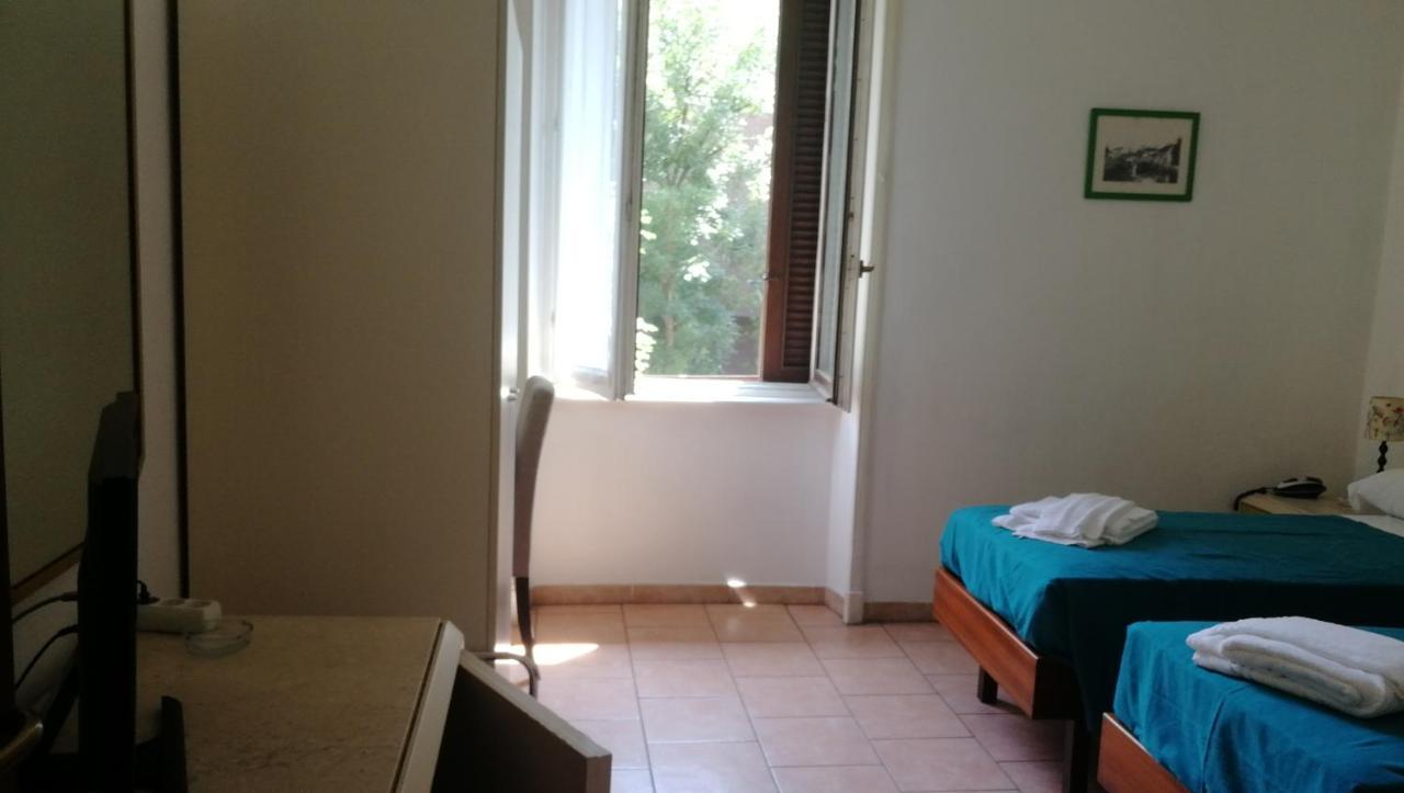 Gambara Hotel Milán